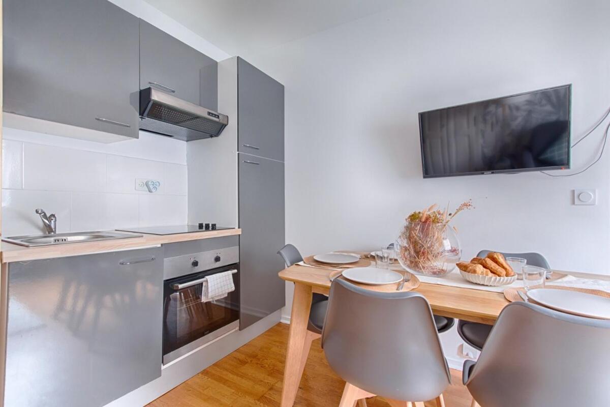Appartement Near To Saint Lazare - 6P Paris Dış mekan fotoğraf